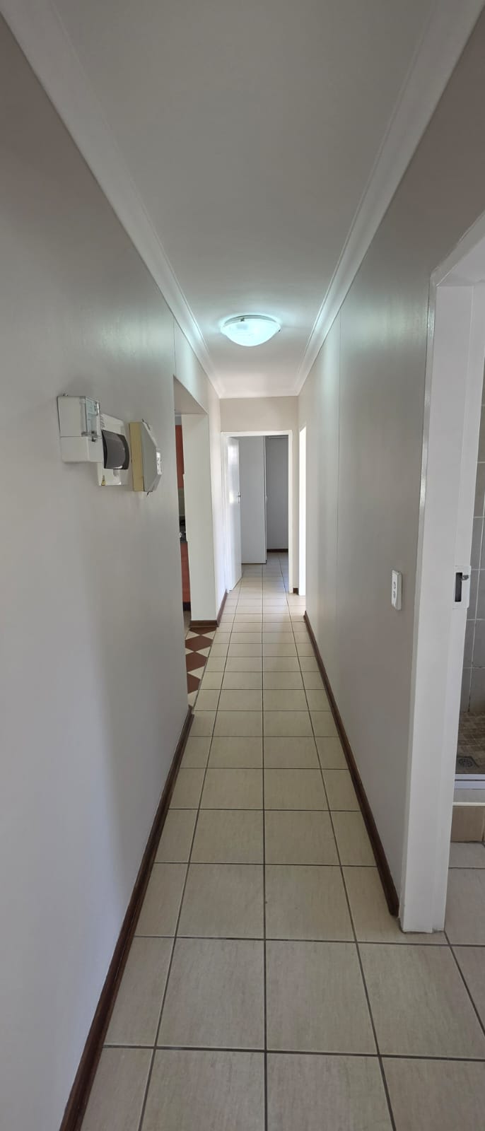 2 Bedroom Property for Sale in Waterval East North West